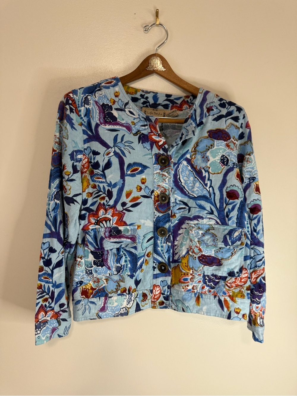 Life Style Floral Cotton jacket - Blue Multi in size large